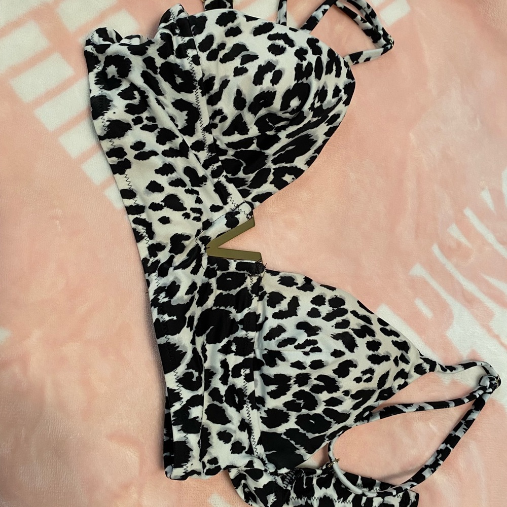 Victorias secret bikini top
